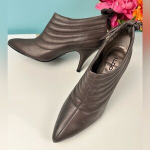Aldo gray leather booties, size 9 (EU 40), new with tags